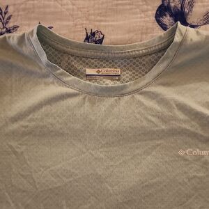 Columbia Mint Green Crew Neck Tee